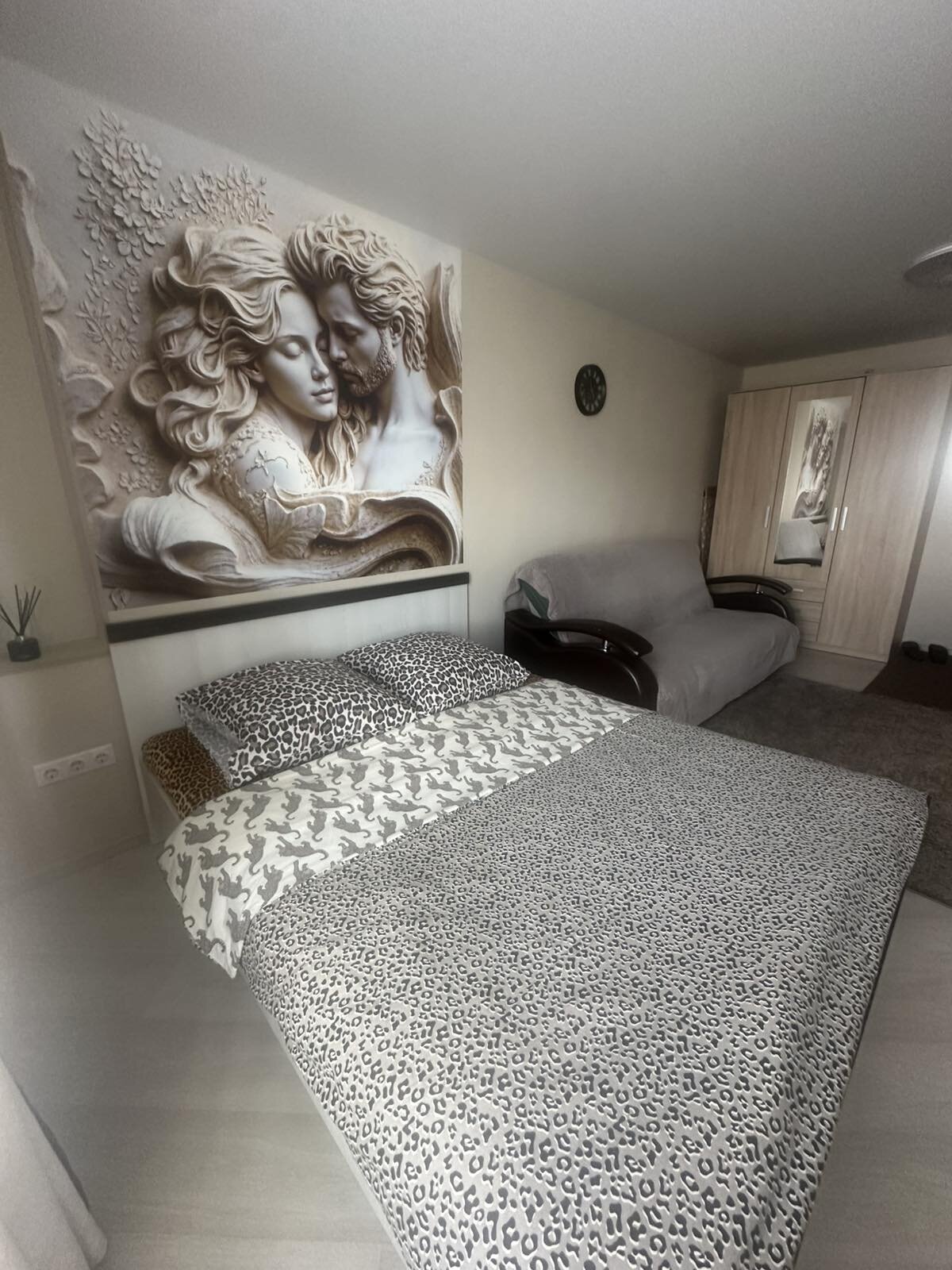 Interior of apartment for daily rent, Brest, Kosmonavtov blvd 24