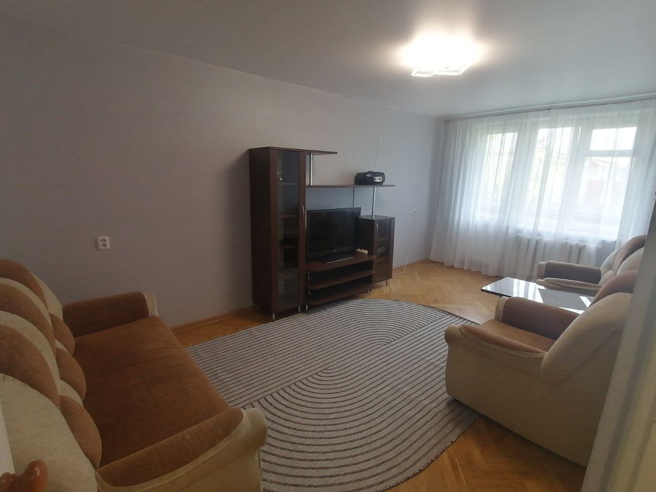 Двухкомнатная квартира на сутки в Брест, Молодогвардейская ул. 16