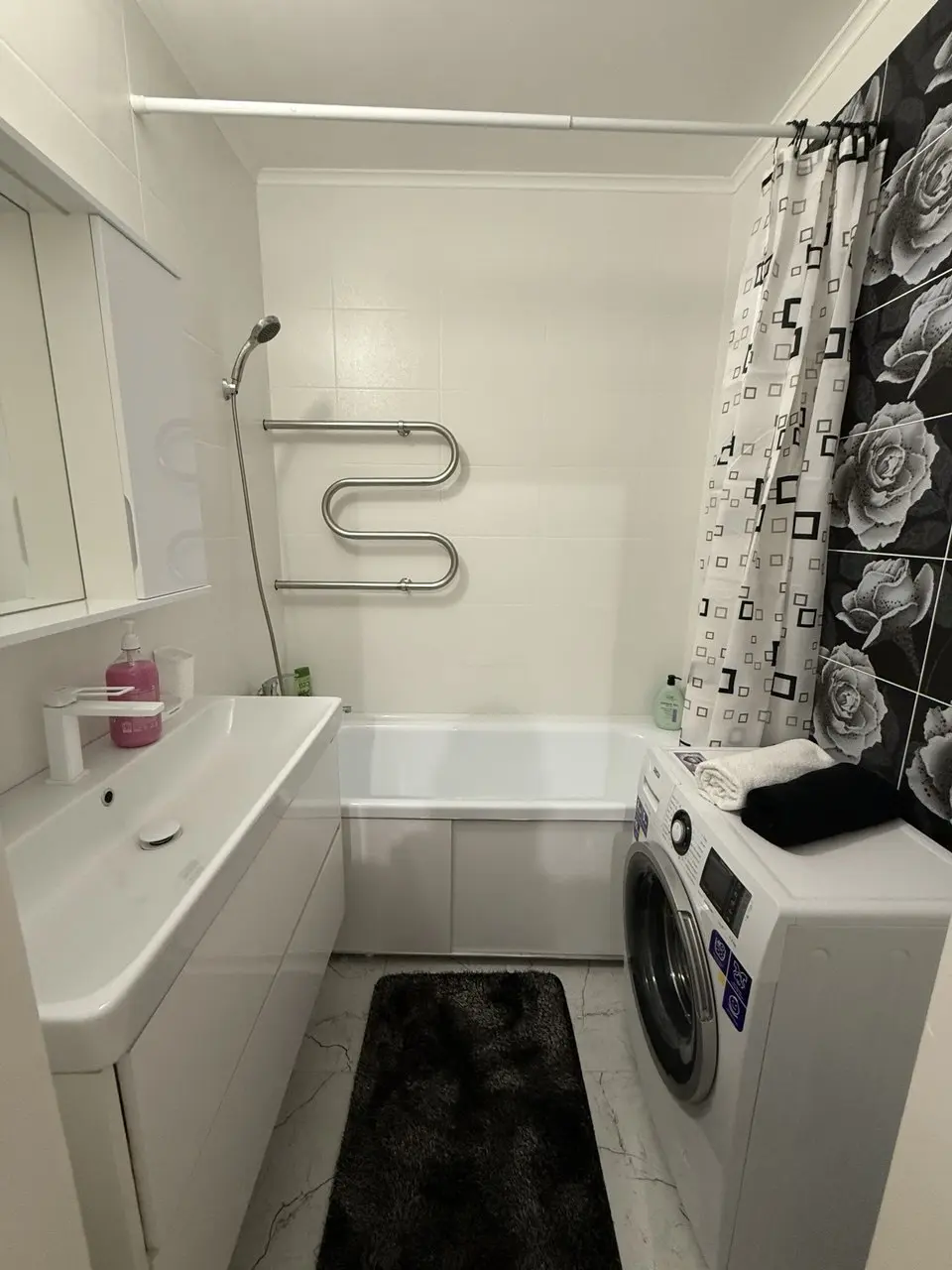 Apartment for daily rent, Brest, Heroes of the Brest Fortress Defense Street 15а — interior photo
