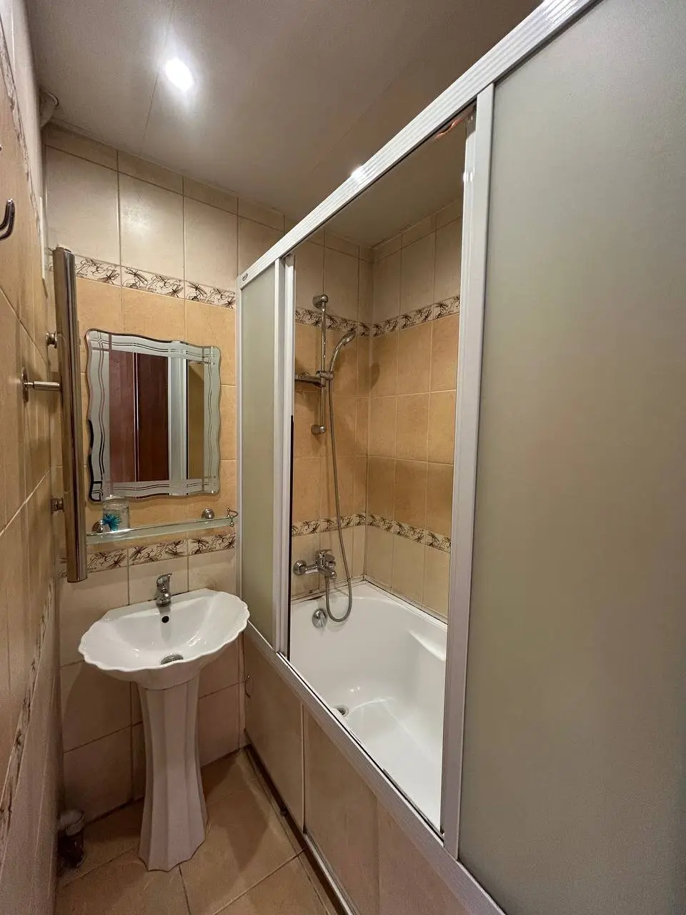 Apartment for daily rent, Brest, Oktyabrskoj Revolyucii str. 3 — interior photo